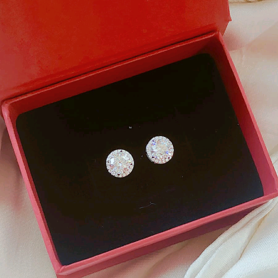 Round CZ Halo Stud 